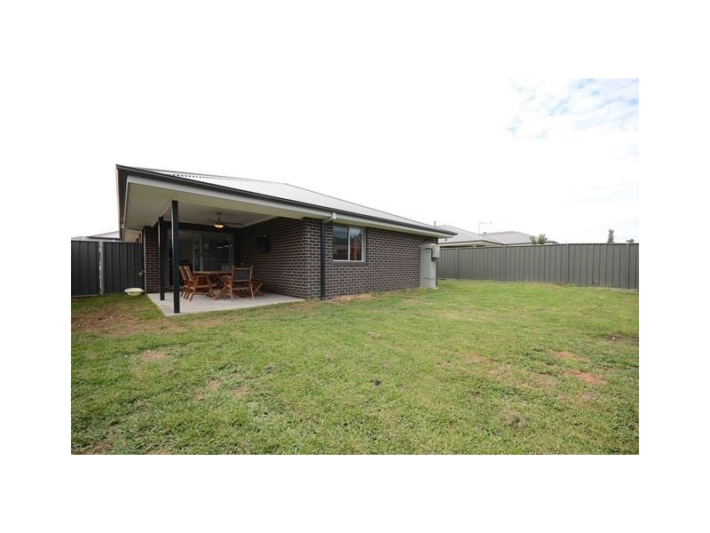 21 Rooney Avenue, Killara VIC 3691