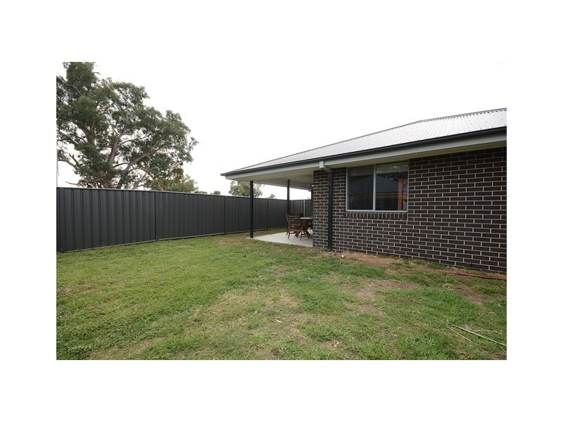 21 Rooney Avenue, Killara VIC 3691