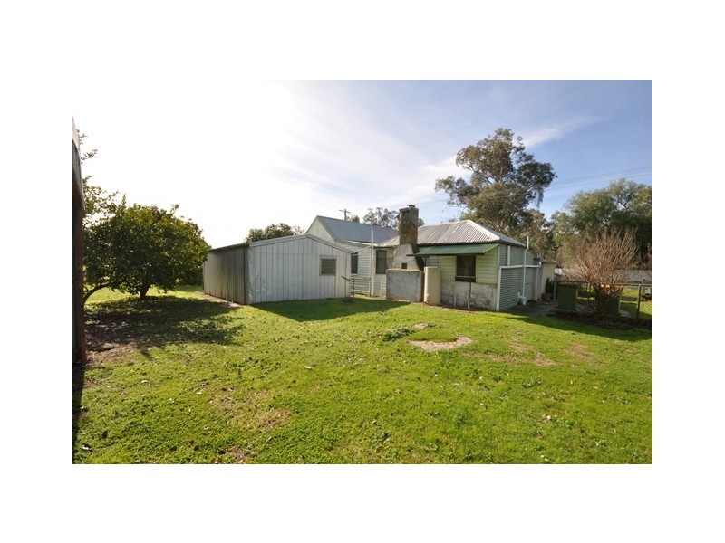 118 Jude Street, Howlong NSW 2643