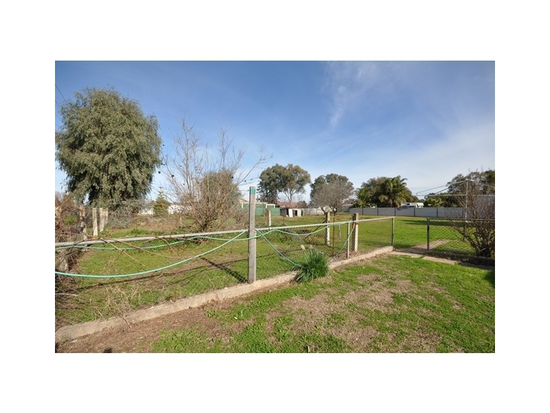 118 Jude Street, Howlong NSW 2643
