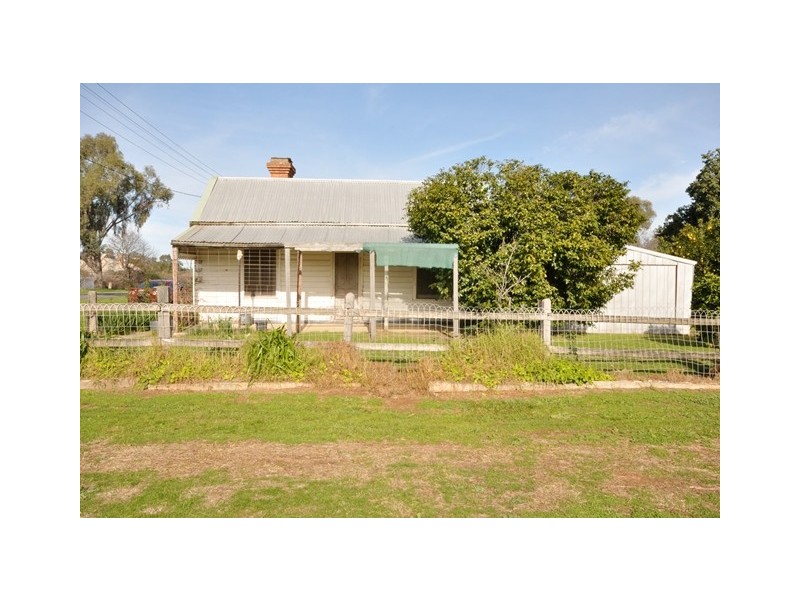 118 Jude Street, Howlong NSW 2643