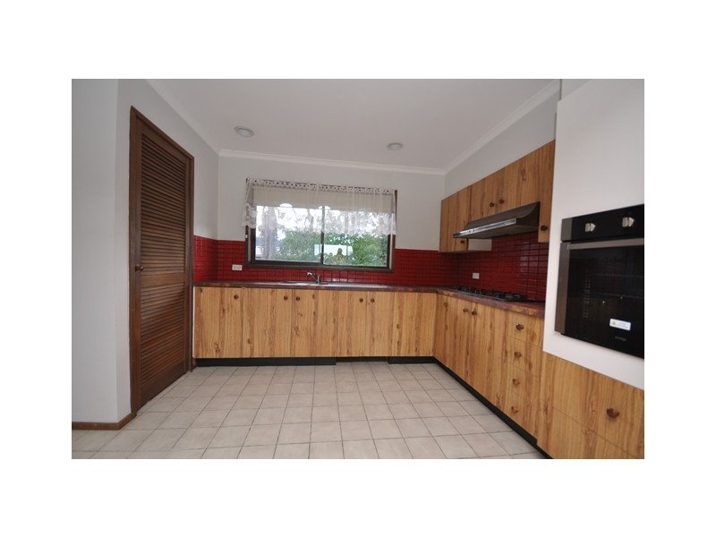 2/15 Barton Street, Wodonga VIC 3690