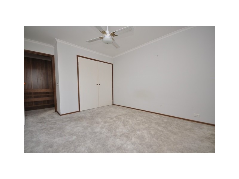 2/15 Barton Street, Wodonga VIC 3690