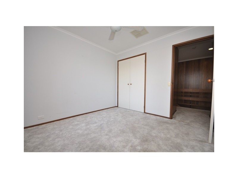 2/15 Barton Street, Wodonga VIC 3690