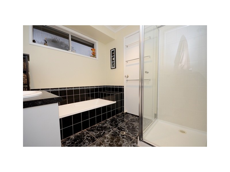 1 Jackson Drive, Wodonga VIC 3690