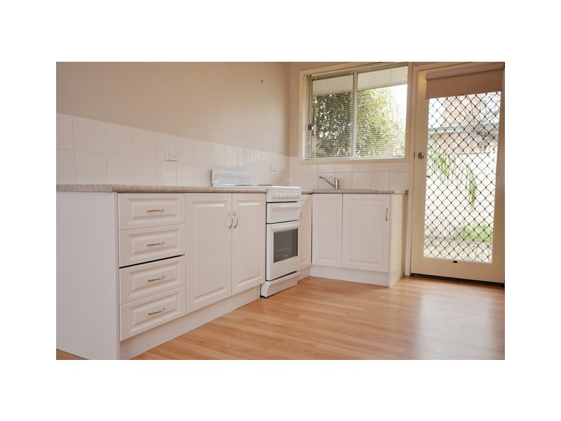 1-5/441 Douglas Road, Lavington NSW 2641