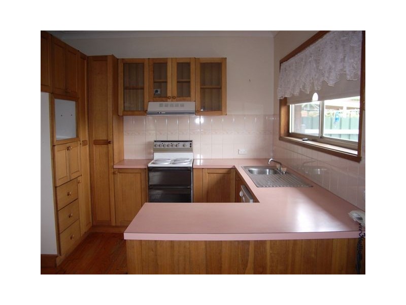 16 Hamilton Valley Court, Lavington NSW 2641