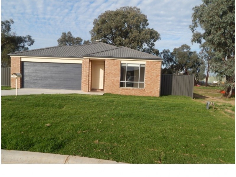 45 Gabrielle Court, Lavington NSW 2641