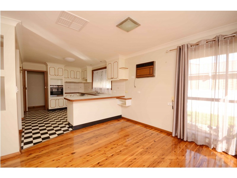 319 Lawrence Street, Wodonga VIC 3690