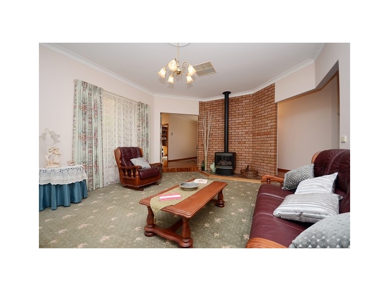 2 Glen Avon Terrace, Wodonga VIC 3690