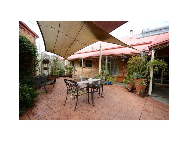 2 Glen Avon Terrace, Wodonga VIC 3690