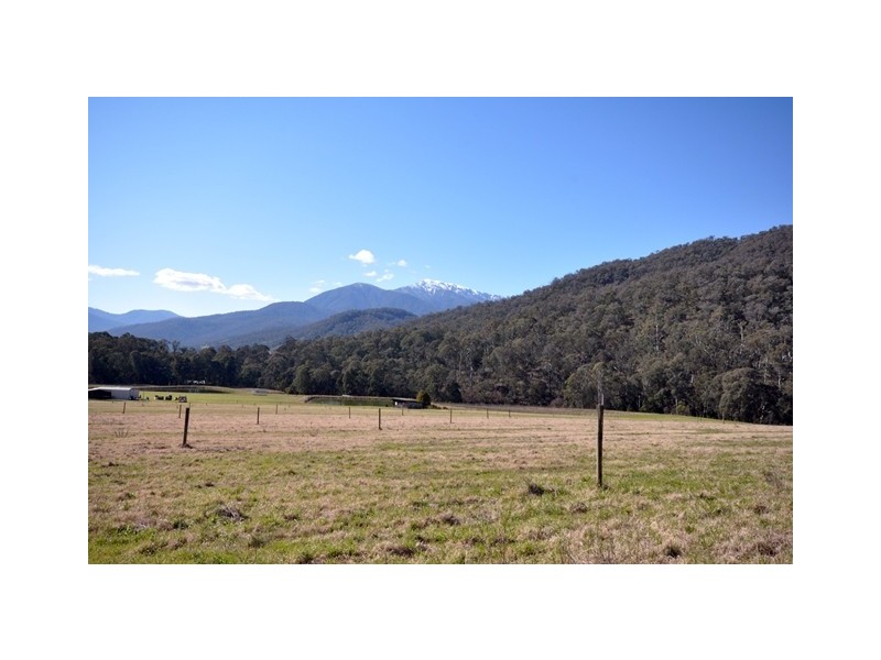 217 Simmonds Creek Road, Mount Beauty VIC 3699