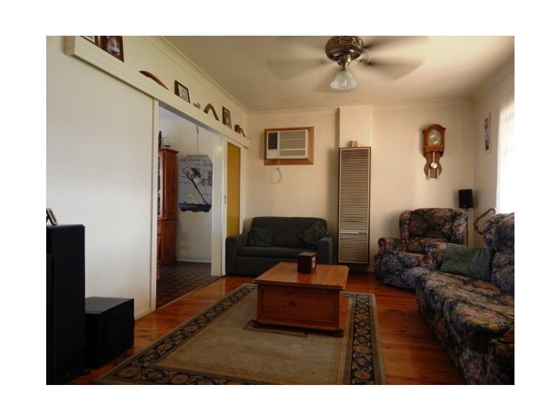 523 Kaitlers Road, Lavington NSW 2641