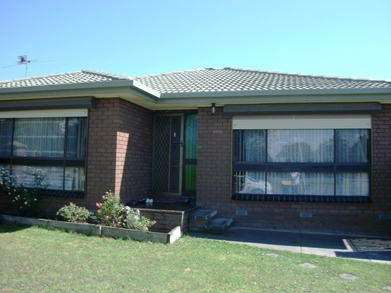 428 Reid Avenue, Lavington NSW 2641