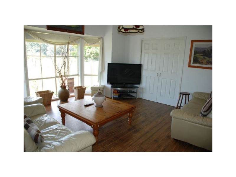 37 Jenkins Lane, Kiewa VIC 3691