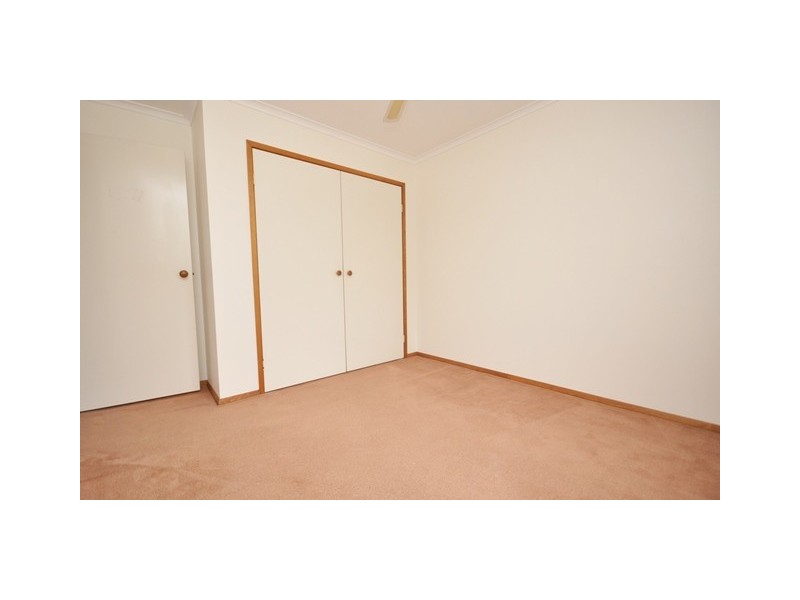 8 Daysdale Way, Thurgoona NSW 2640