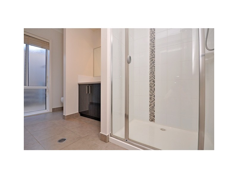 29 Clarendon Avenue, Wodonga VIC 3690