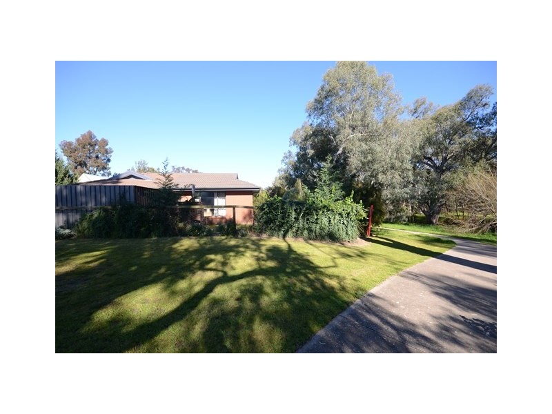 5 Goulburn Court, Wodonga VIC 3690