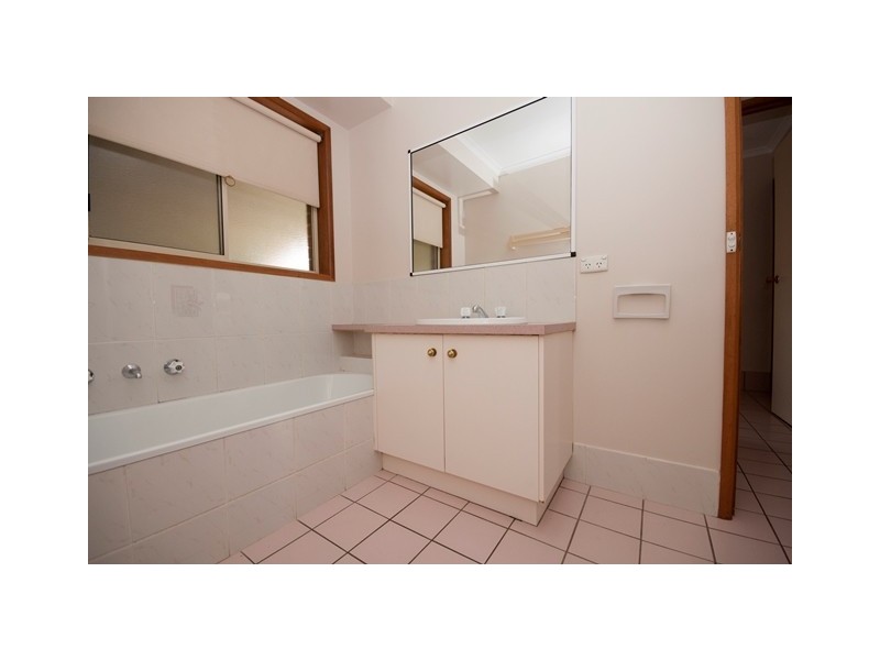 5 Sonia Court, Wodonga VIC 3690