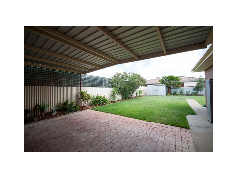 5 Sonia Court, Wodonga VIC 3690