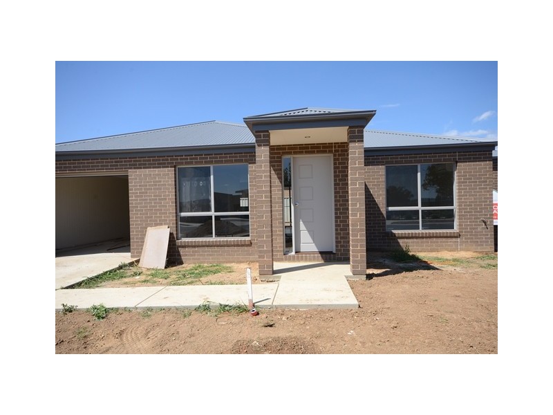 1/10 Daintree Way, Wodonga VIC 3690