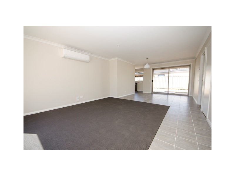 1/10 Daintree Way, Wodonga VIC 3690