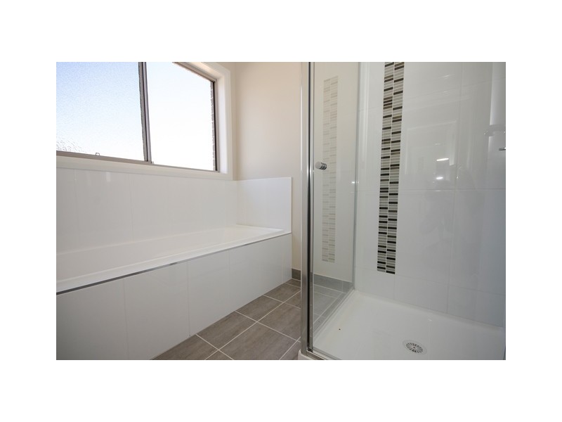 1/10 Daintree Way, Wodonga VIC 3690