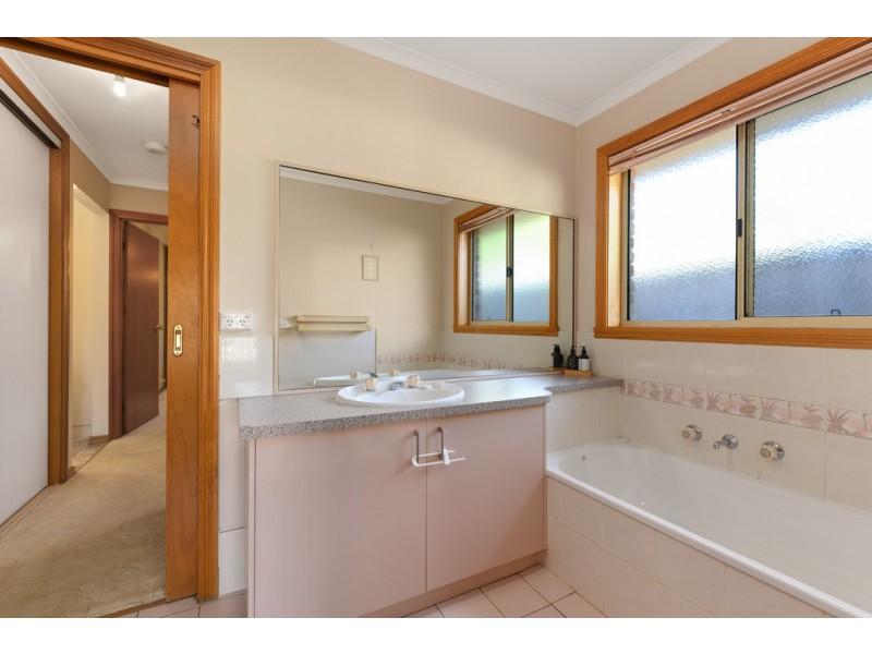 10 Kyle Court, Wodonga VIC 3690