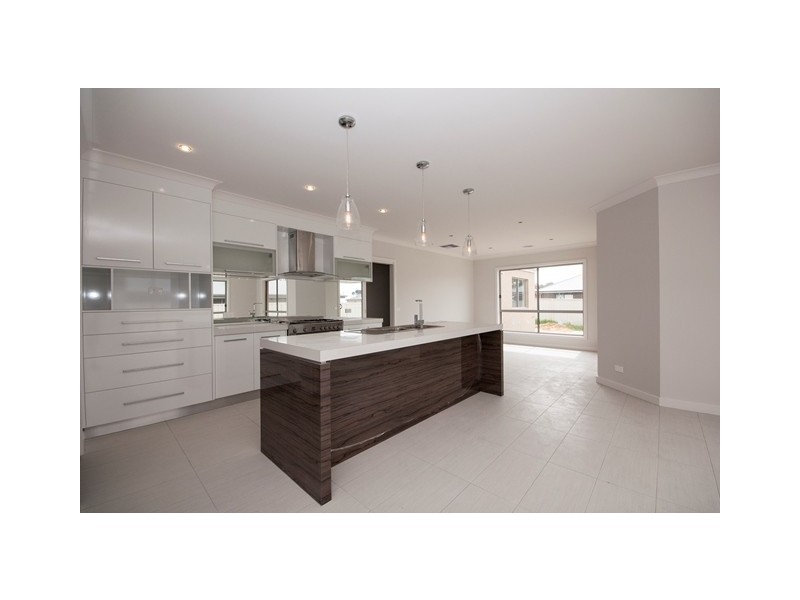 7 Coverdale Drive, Wodonga VIC 3690