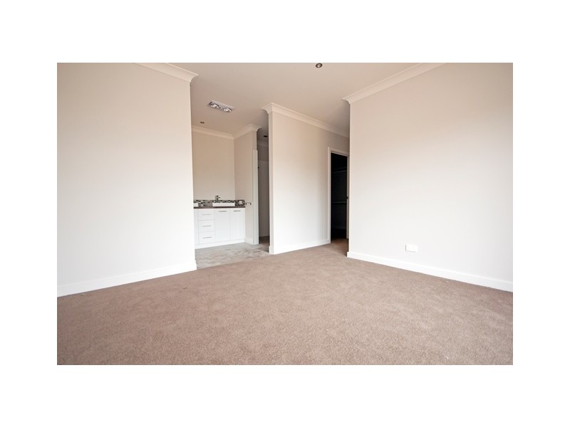 7 Coverdale Drive, Wodonga VIC 3690