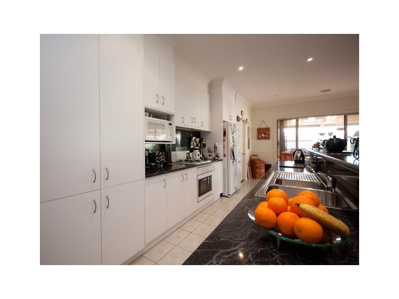 154 Kennedy Street, Howlong NSW 2643