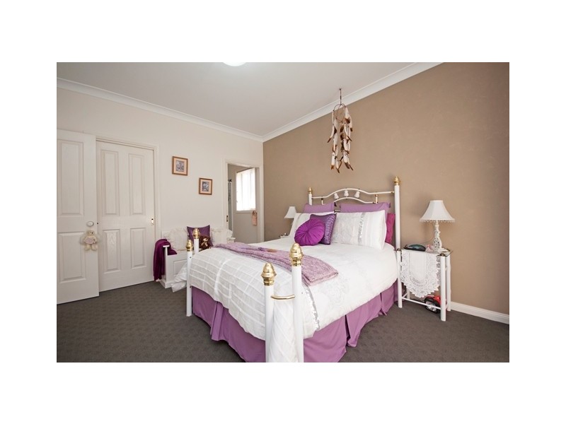 154 Kennedy Street, Howlong NSW 2643