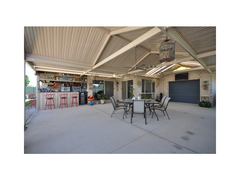 154 Kennedy Street, Howlong NSW 2643