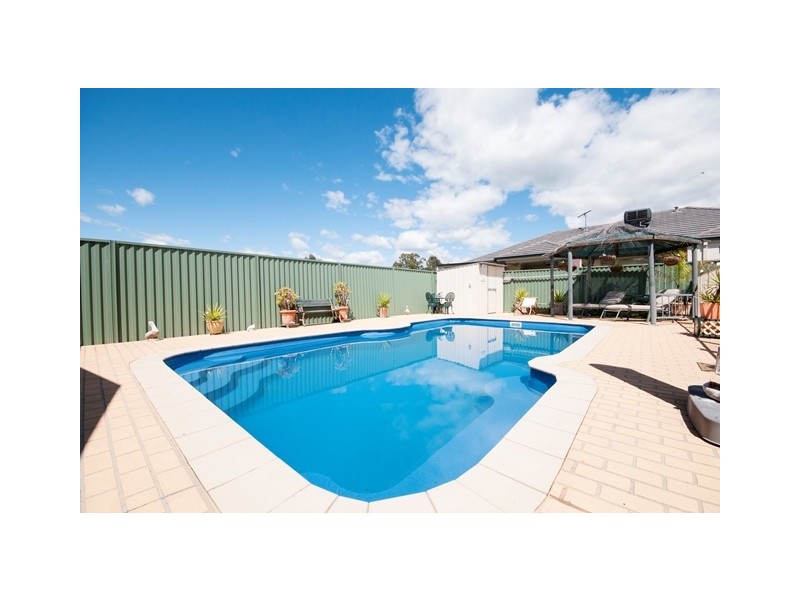 154 Kennedy Street, Howlong NSW 2643