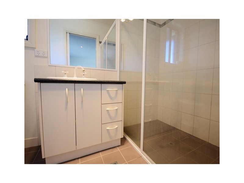 1and2-3 Blair Court, Albury NSW 2640