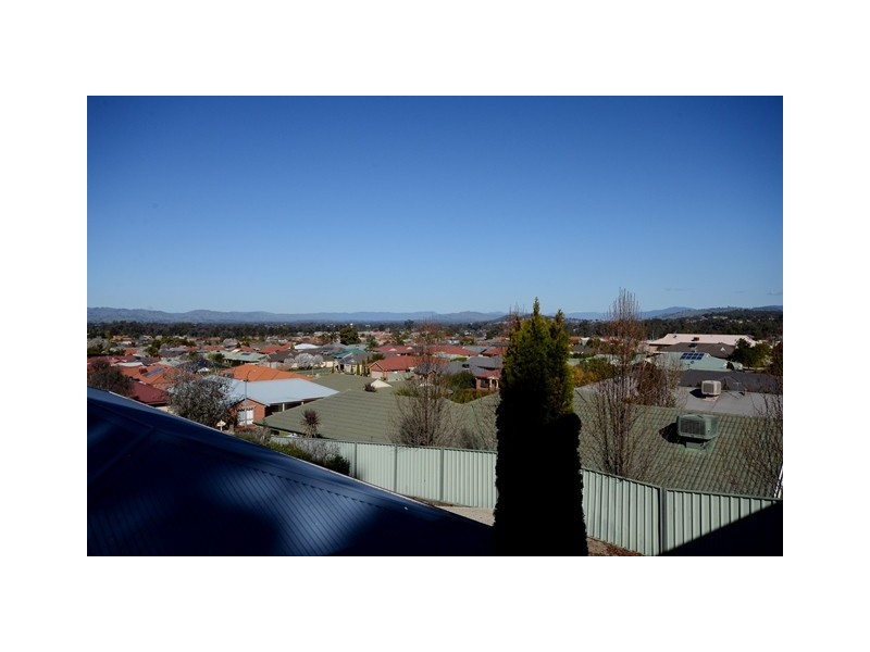 1and2-3 Blair Court, Albury NSW 2640