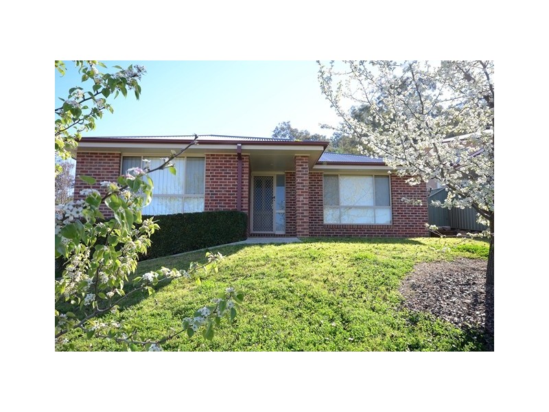 1and2-3 Blair Court, Albury NSW 2640