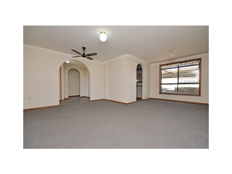 8 Lynch Court, Wodonga VIC 3690