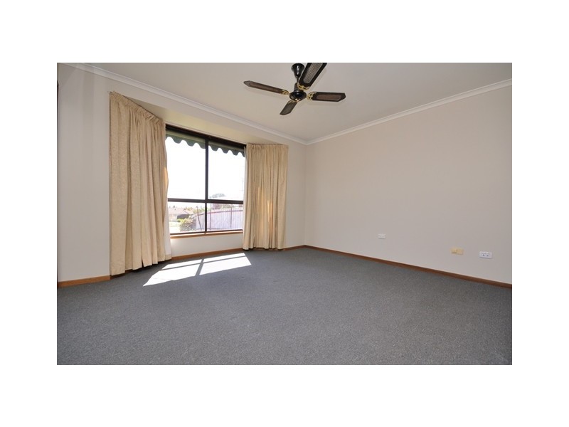 8 Lynch Court, Wodonga VIC 3690