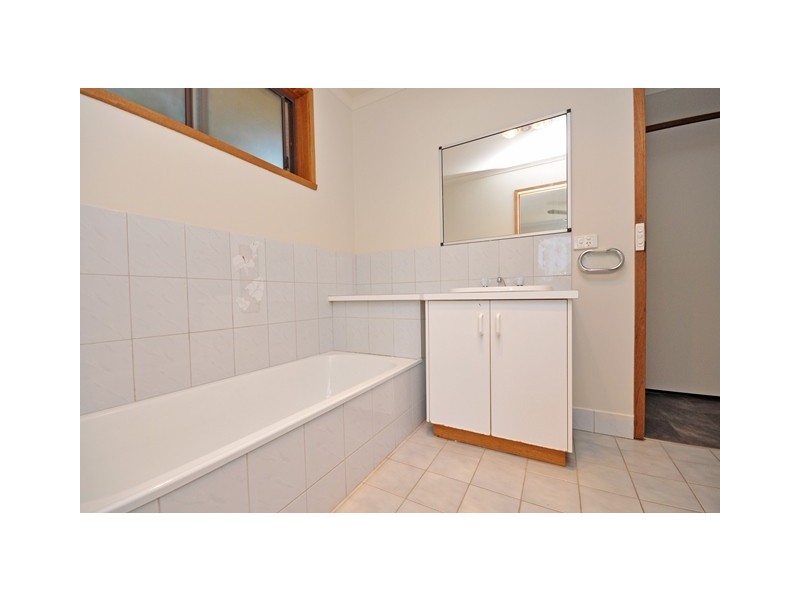 8 Lynch Court, Wodonga VIC 3690