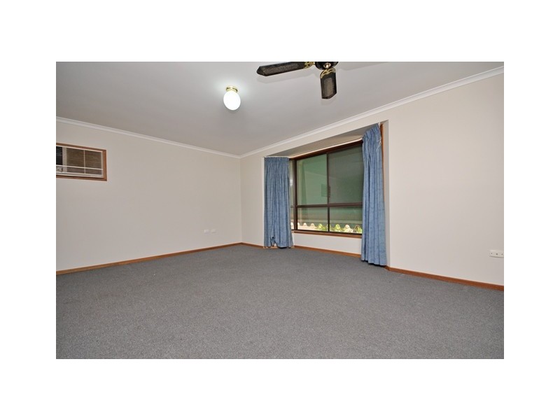 8 Lynch Court, Wodonga VIC 3690