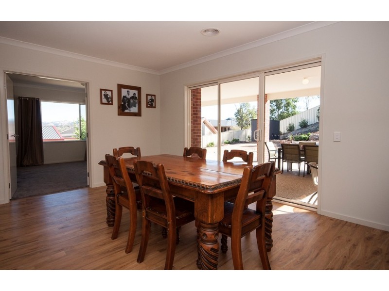 22 Donnington Drive, Wodonga VIC 3690