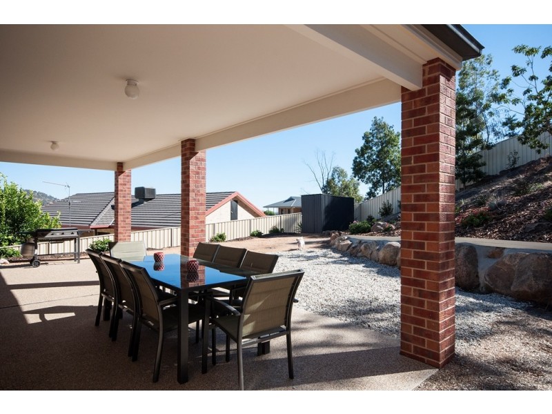 22 Donnington Drive, Wodonga VIC 3690