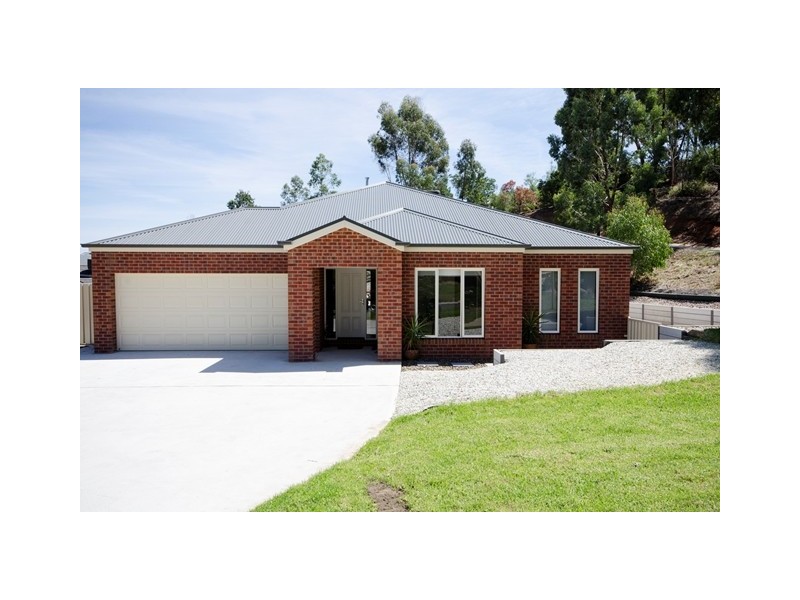 22 Donnington Drive, Wodonga VIC 3690