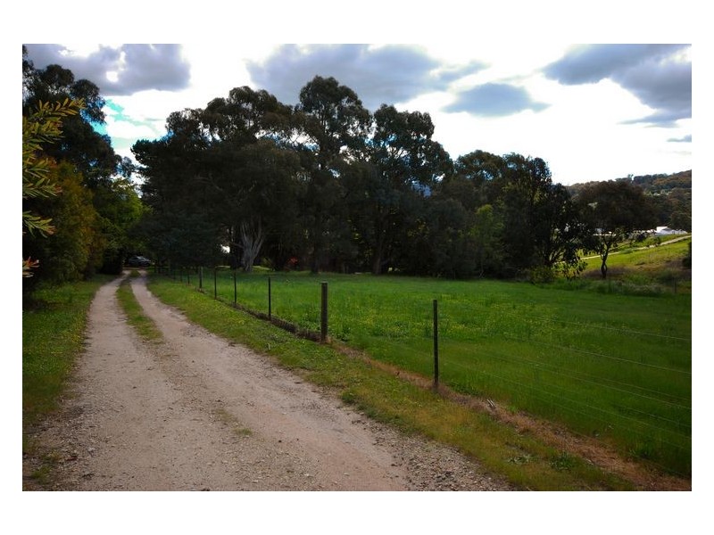 75 Racecourse Road, Yackandandah VIC 3749