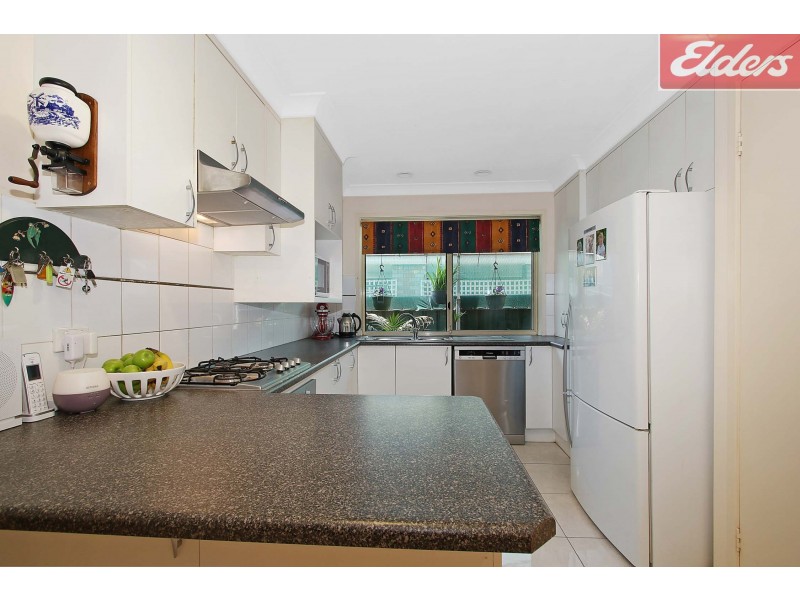 4 Gleneagles Court, Thurgoona NSW 2640