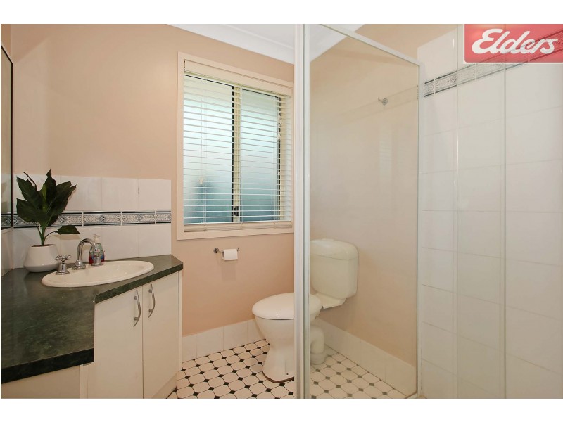 4 Gleneagles Court, Thurgoona NSW 2640