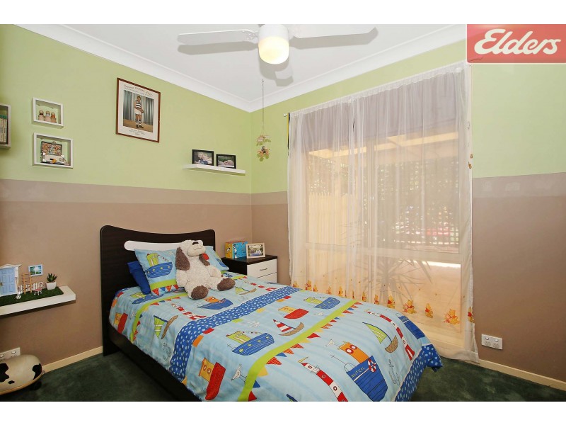 4 Gleneagles Court, Thurgoona NSW 2640