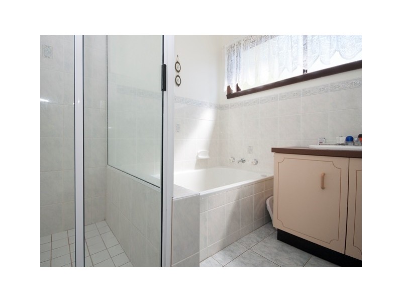 2/7 Garnet Circuit, Wodonga VIC 3690