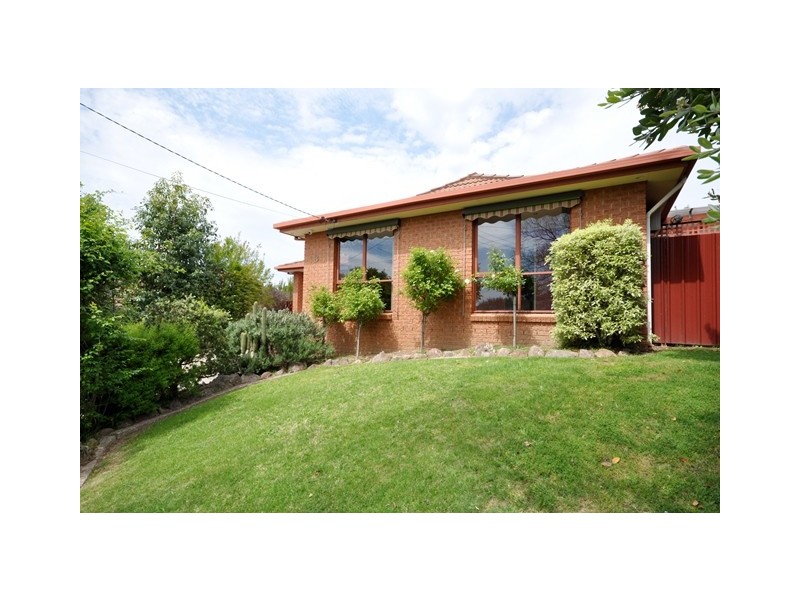 3 Mary Court, Lavington NSW 2641